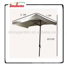 demi-mur balcon parasol parapluie